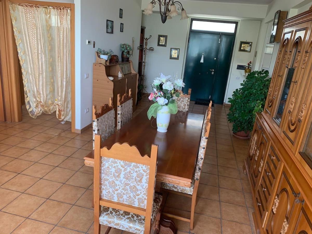 Appartamento Casa di Tommaso Sonnino Esterno foto