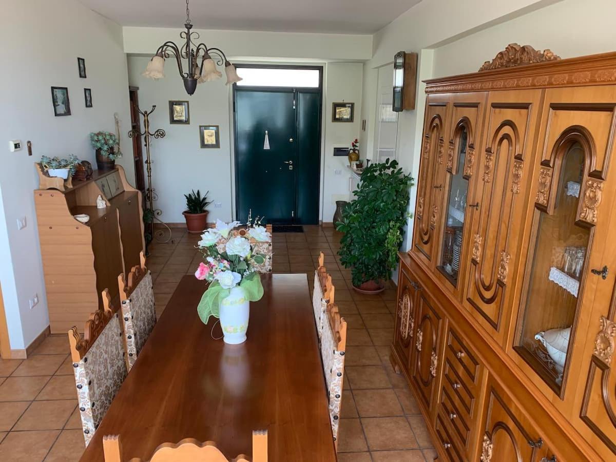 Appartamento Casa di Tommaso Sonnino Esterno foto