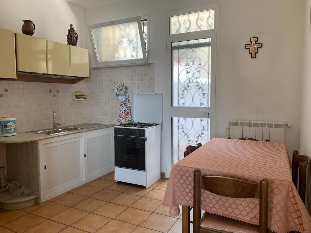 Appartamento Casa di Tommaso Sonnino Esterno foto