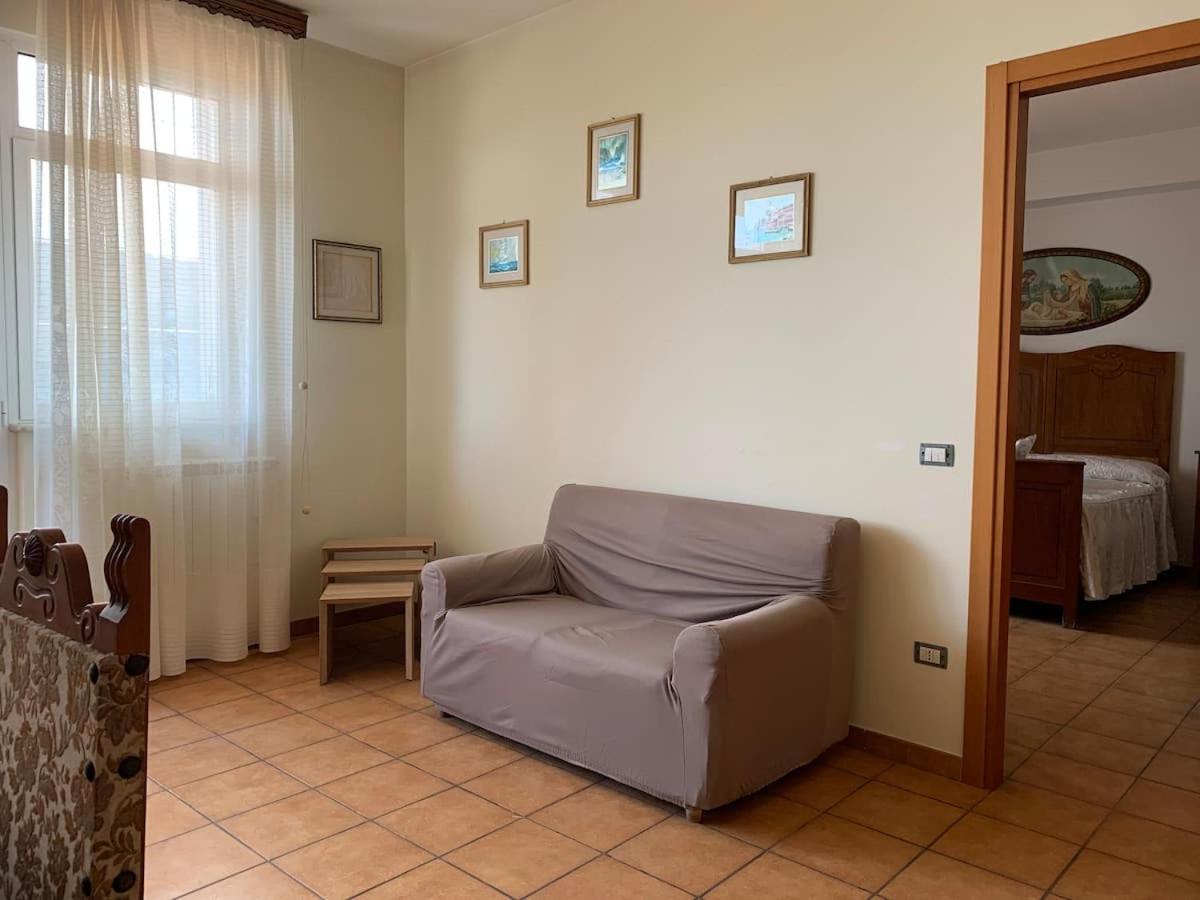 Appartamento Casa di Tommaso Sonnino Esterno foto